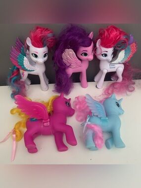 My Little Pony Assorted White, Pink, Purple, Hot Pink & Light Blue Winged Ponies